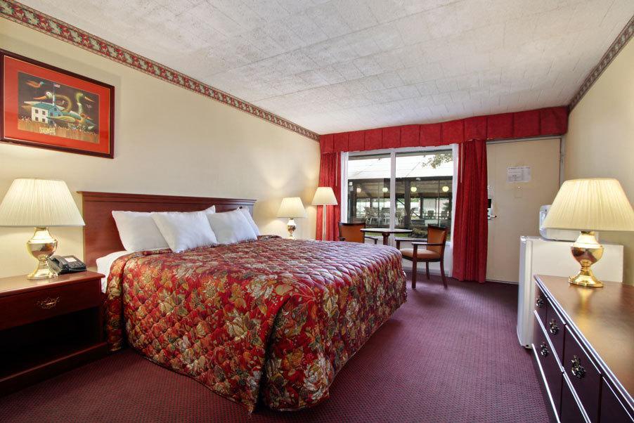 Days Inn East Stroudsburg Værelse billede
